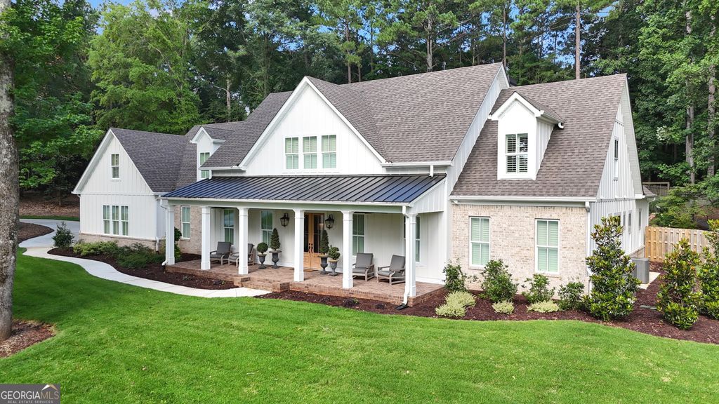 30 South Shore Drive, Newnan, GA 30263