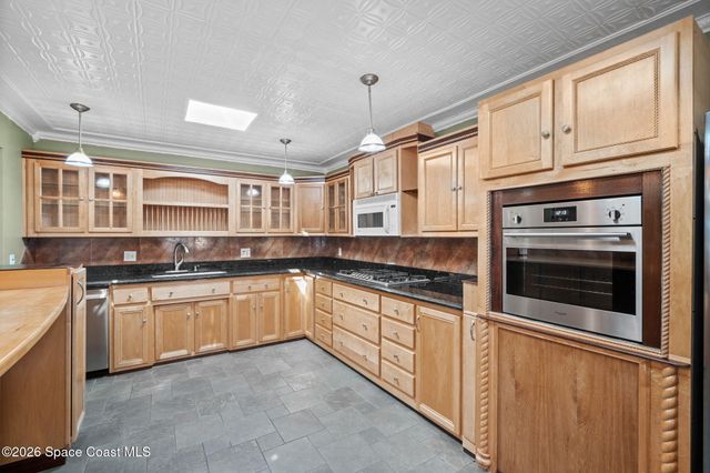 1570 Tarpon Street, Merritt Island, FL 32952