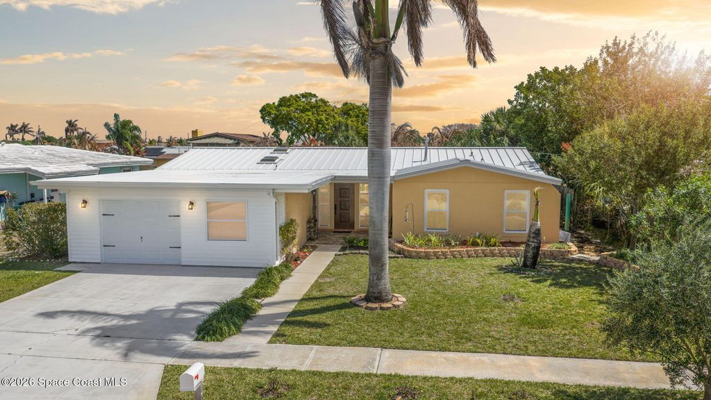 1570 Tarpon Street, Merritt Island, FL 32952