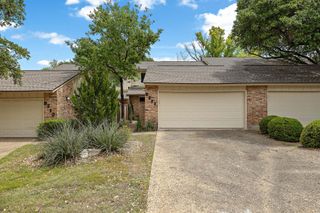 8211 Greenslope DR, Austin, TX 78759
