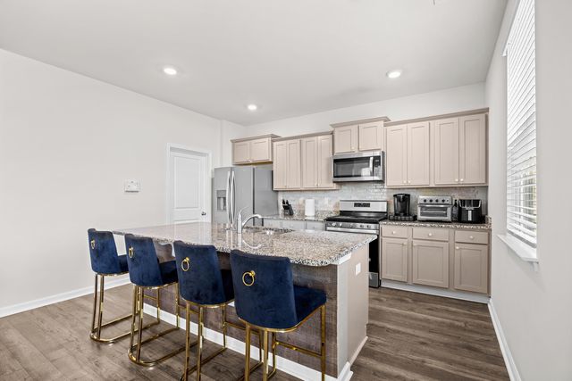 916 Blue Point Dr., Myrtle Beach, SC 29588