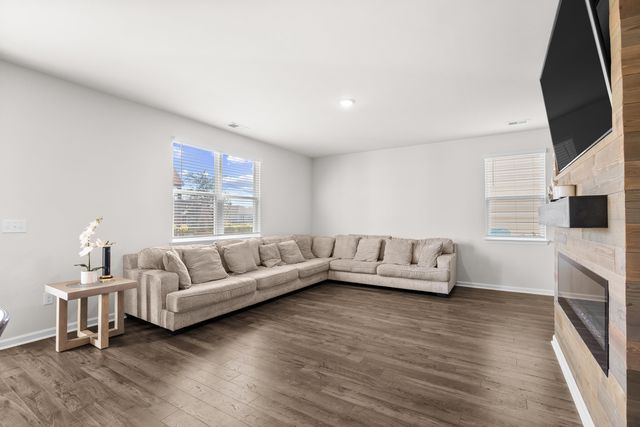 916 Blue Point Dr., Myrtle Beach, SC 29588