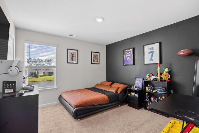 916 Blue Point Dr., Myrtle Beach, SC 29588