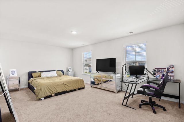 916 Blue Point Dr., Myrtle Beach, SC 29588