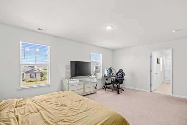 916 Blue Point Dr., Myrtle Beach, SC 29588