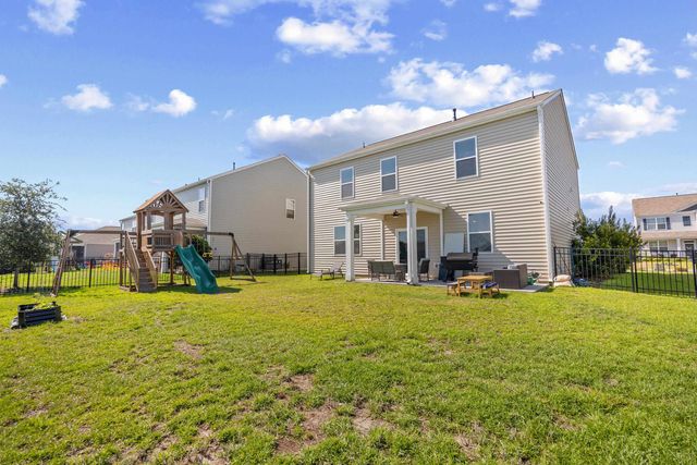 916 Blue Point Dr., Myrtle Beach, SC 29588