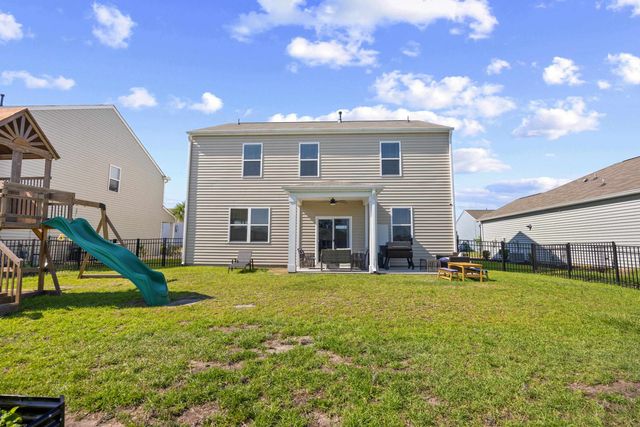 916 Blue Point Dr., Myrtle Beach, SC 29588