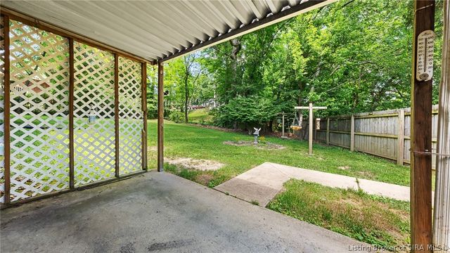 112 Cheryl Drive, New Albany, IN 47150