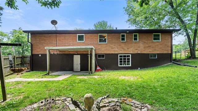 112 Cheryl Drive, New Albany, IN 47150