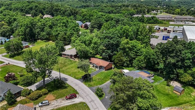 112 Cheryl Drive, New Albany, IN 47150