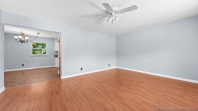112 Cheryl Drive, New Albany, IN 47150