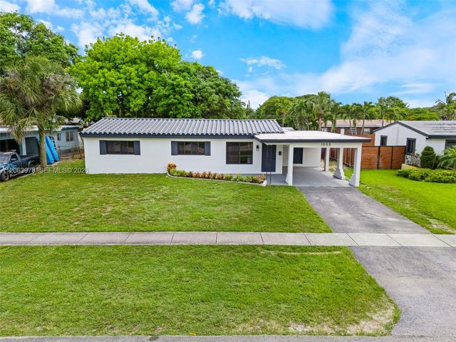 1055 Wyoming Avenue, Fort Lauderdale, FL 33312