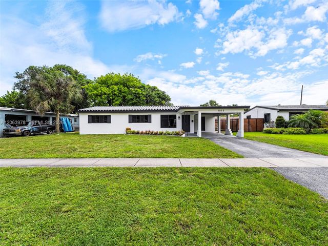 1055 Wyoming Avenue, Fort Lauderdale, FL 33312