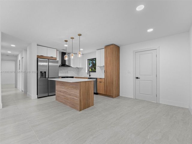 1055 Wyoming Avenue, Fort Lauderdale, FL 33312