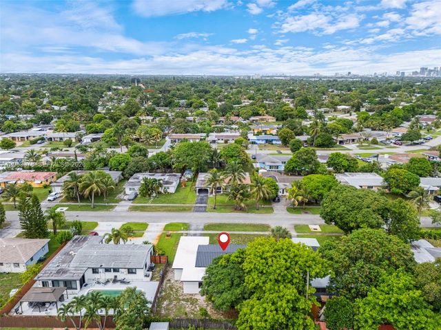 1055 Wyoming Avenue, Fort Lauderdale, FL 33312