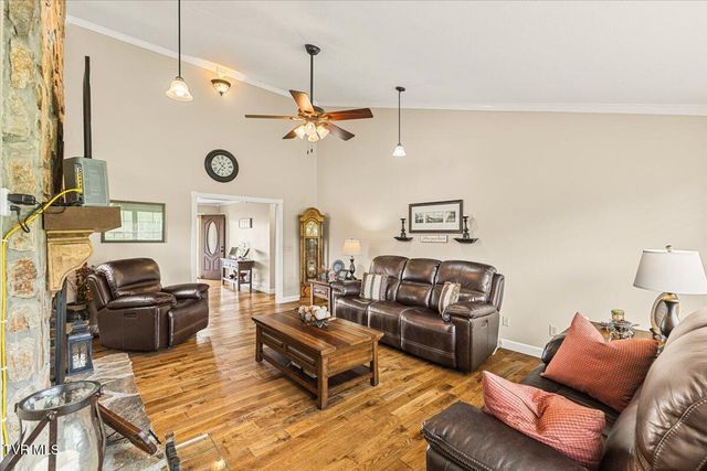 231 County Farm Road, Jonesborough, TN 37659