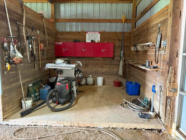 231 County Farm Road, Jonesborough, TN 37659