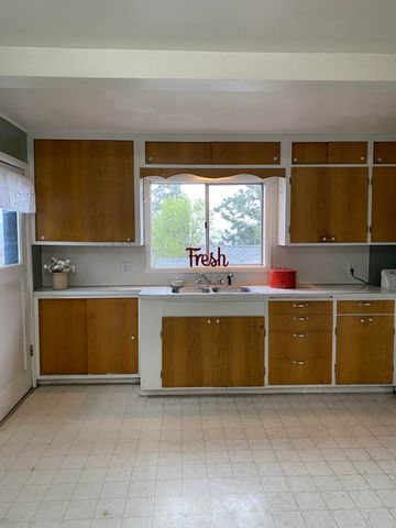 438 Washington Street, Klamath Falls, OR 97601