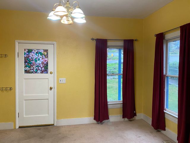 438 Washington Street, Klamath Falls, OR 97601