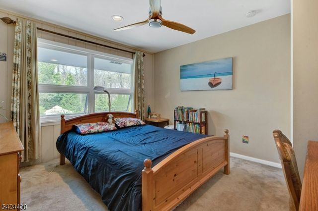 259 Long Meadow Rd, Kinnelon Boro, NJ 07405