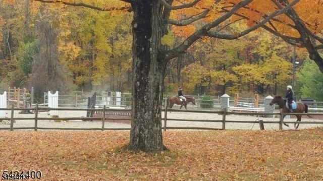 259 Long Meadow Rd, Kinnelon Boro, NJ 07405