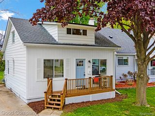 310 Massoit Street, Clawson, MI 48017