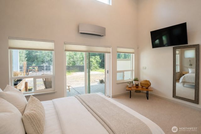 216 Huckleberry Hill Drive, Port Angeles, WA 98363