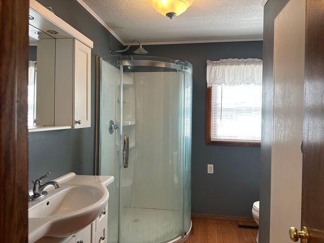 12855 Lawrence Road, Sterling, IL 61081