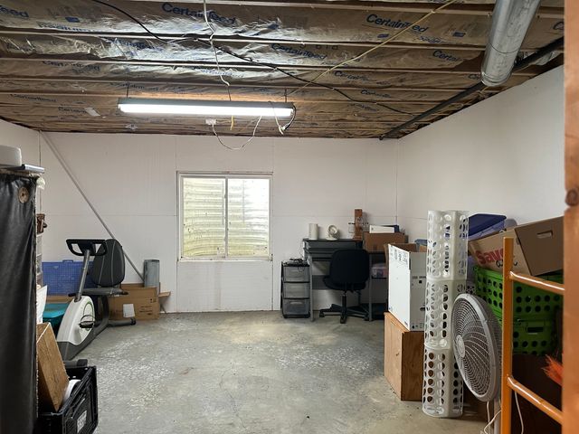 12855 Lawrence Road, Sterling, IL 61081