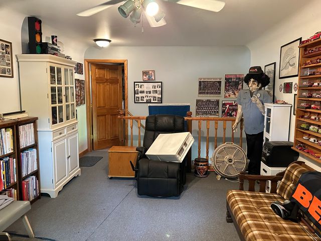 12855 Lawrence Road, Sterling, IL 61081