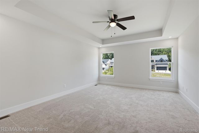 203 Mountain View Lane, Milford Village, MI 48381