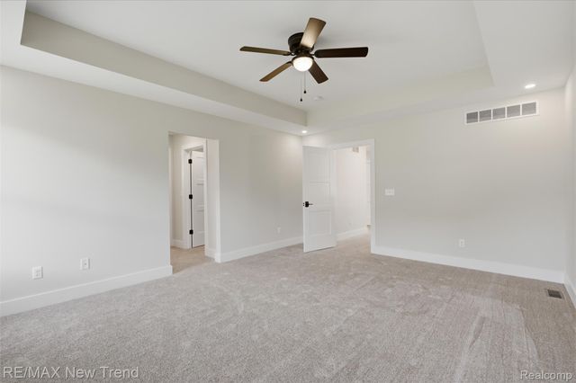 203 Mountain View Lane, Milford Village, MI 48381