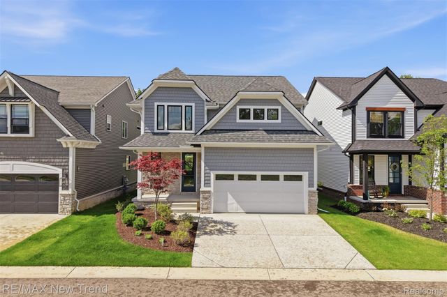 203 Mountain View Lane, Milford Village, MI 48381