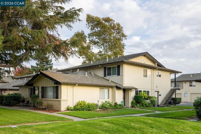 1033 Mohr Ln D, Concord, CA 94518