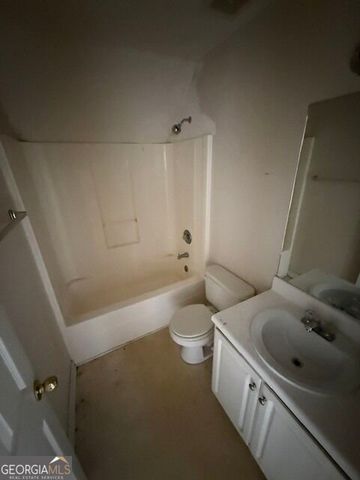 2318 Bluff Creek Overlook, Douglasville, GA 30135
