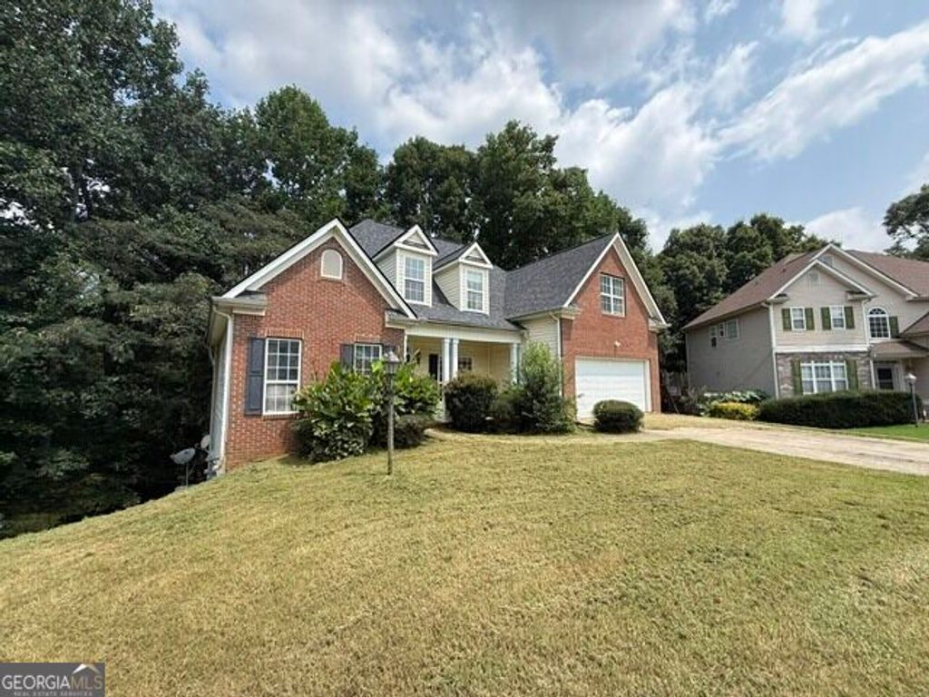 2318 Bluff Creek Overlook, Douglasville, GA 30135