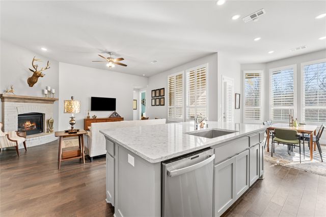 2813 Black Walnut Street, Mckinney, TX 75071