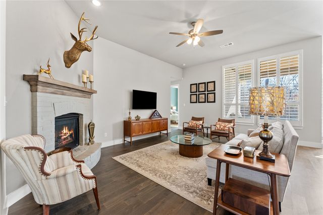 2813 Black Walnut Street, Mckinney, TX 75071