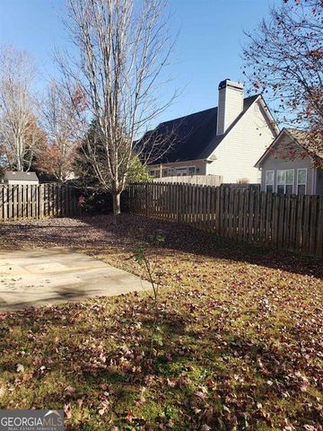 426 Stillwood Drive, Newnan, GA 30265
