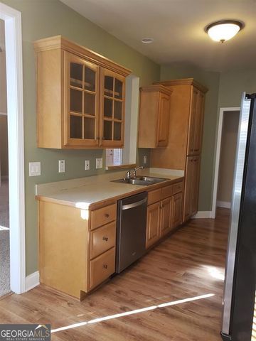 426 Stillwood Drive, Newnan, GA 30265