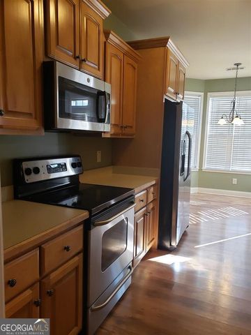 426 Stillwood Drive, Newnan, GA 30265