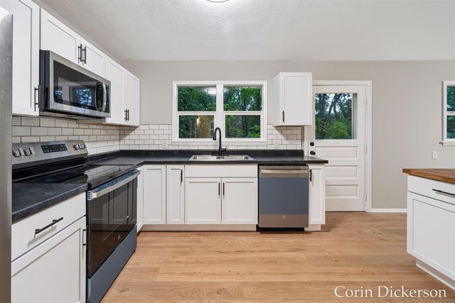 15313 Doster Road, Plainwell, MI 49080