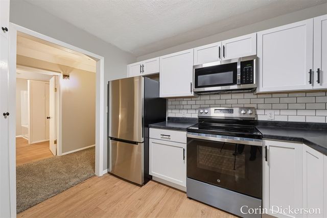 15313 Doster Road, Plainwell, MI 49080
