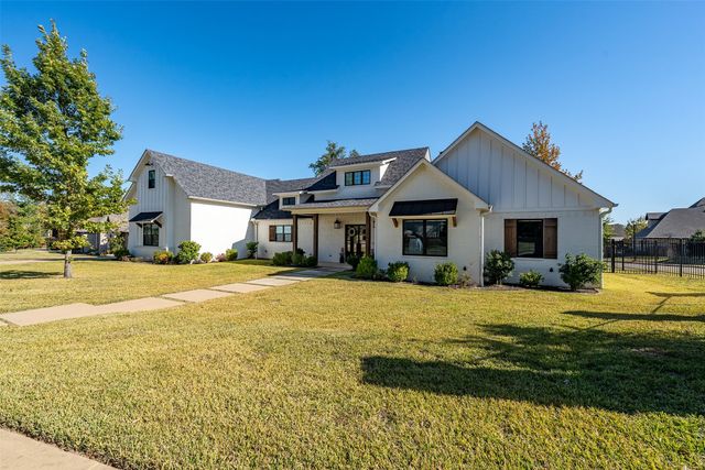 7580 Northlake Drive, Tyler, TX 75703