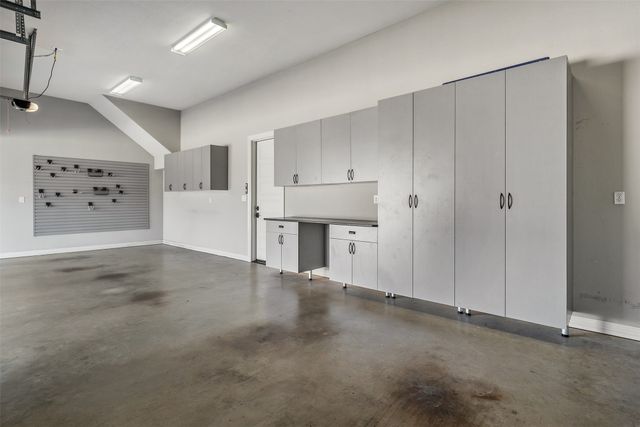 7580 Northlake Drive, Tyler, TX 75703