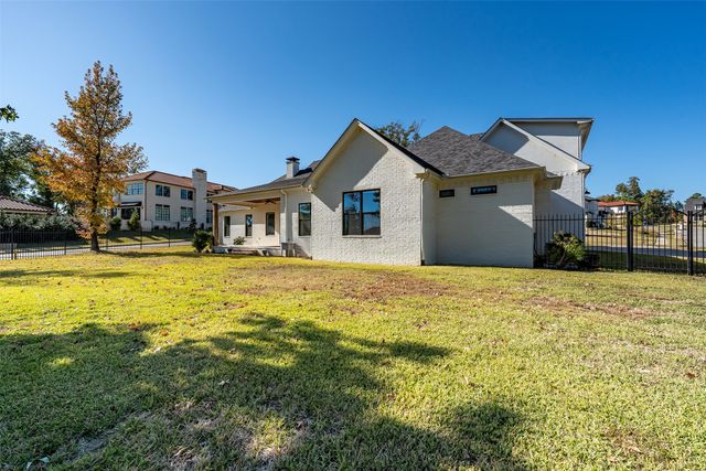 7580 Northlake Drive, Tyler, TX 75703