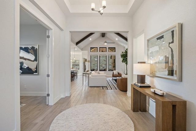 18705 Hopper LN, Austin, TX 78738