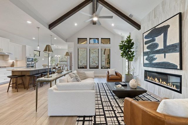 18705 Hopper LN, Austin, TX 78738