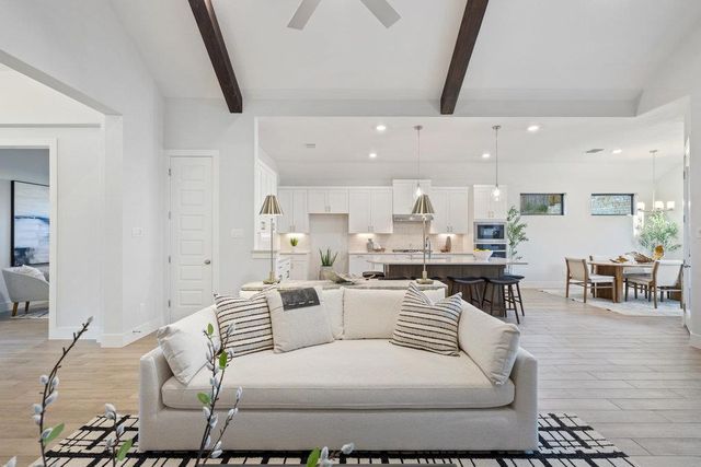 18705 Hopper LN, Austin, TX 78738