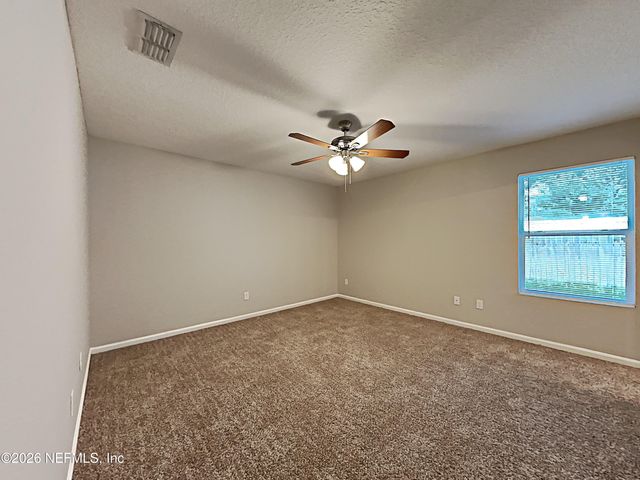 1384 SARAHS LANDING Drive, Jacksonville, FL 32221